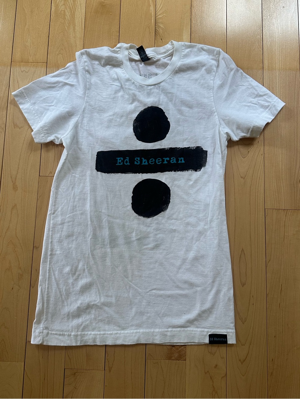 Ed Sheeran ÷ Concert T-Shirt